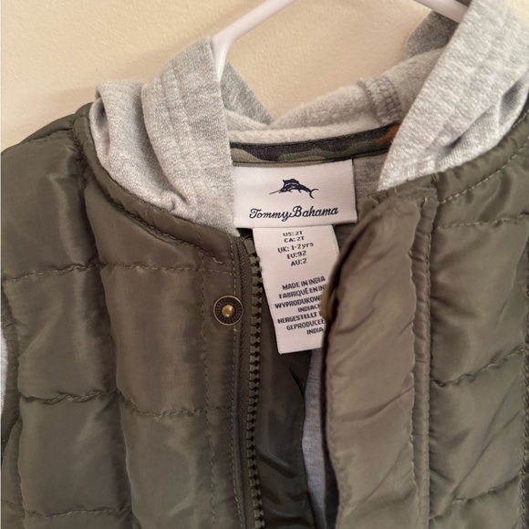 Tommy Bahama Kids Boys Quilted Jacket with Sleeves Size 2T Olive Green and Grey - Picture 4 of 10